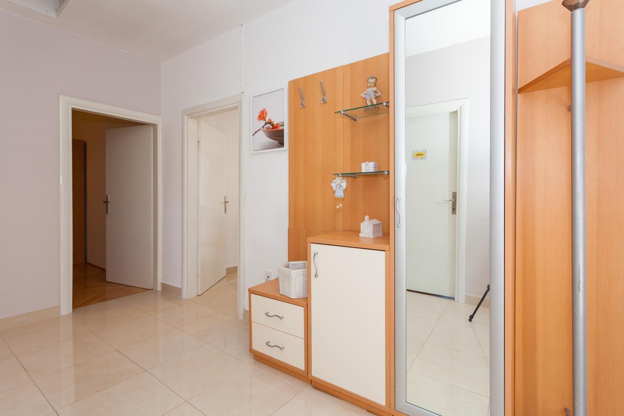 Apartment Klara Biograd Na Moru Eksteriør billede